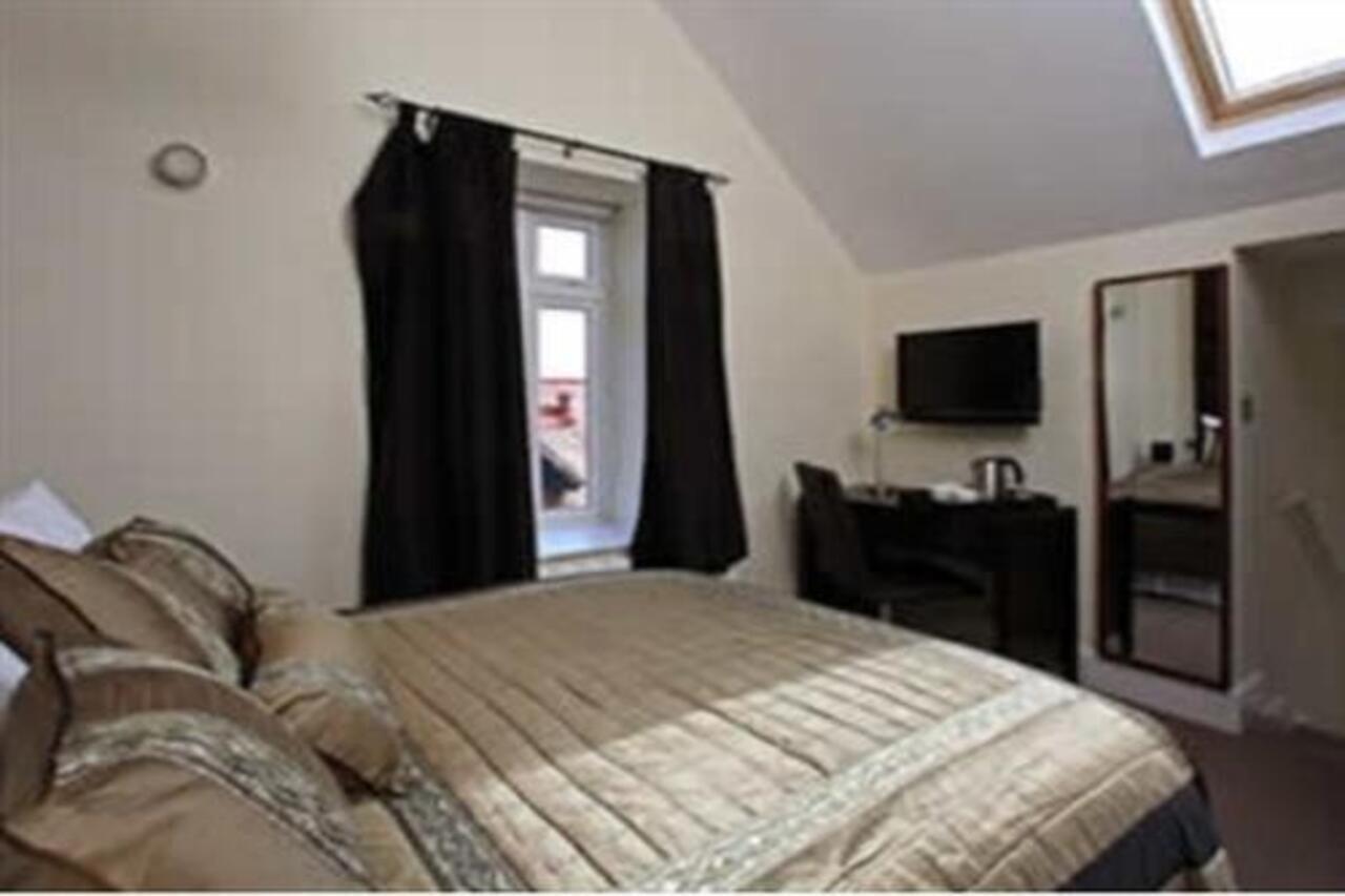 Space Boutique B&B - With Free Private Car Park Llandudno Exteriör bild