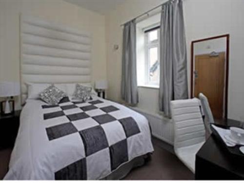 Space Boutique B&B - With Free Private Car Park Llandudno Exteriör bild