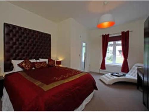Space Boutique B&B - With Free Private Car Park Llandudno Exteriör bild